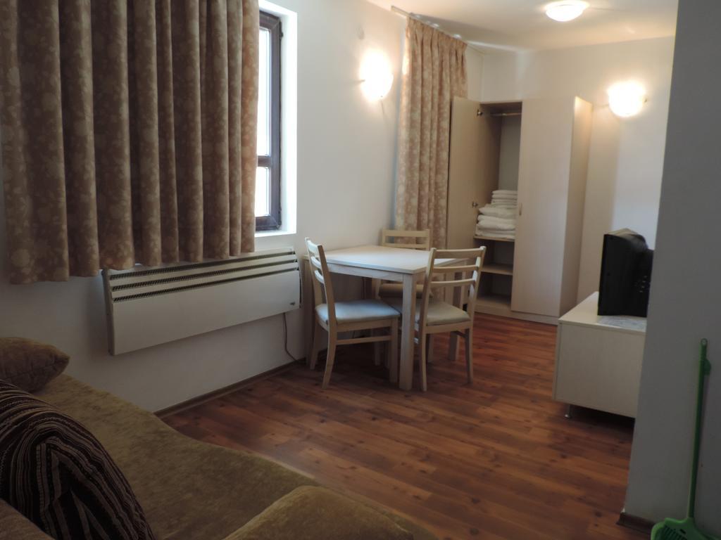 Gondola Apartments & Suites Bansko Zimmer foto